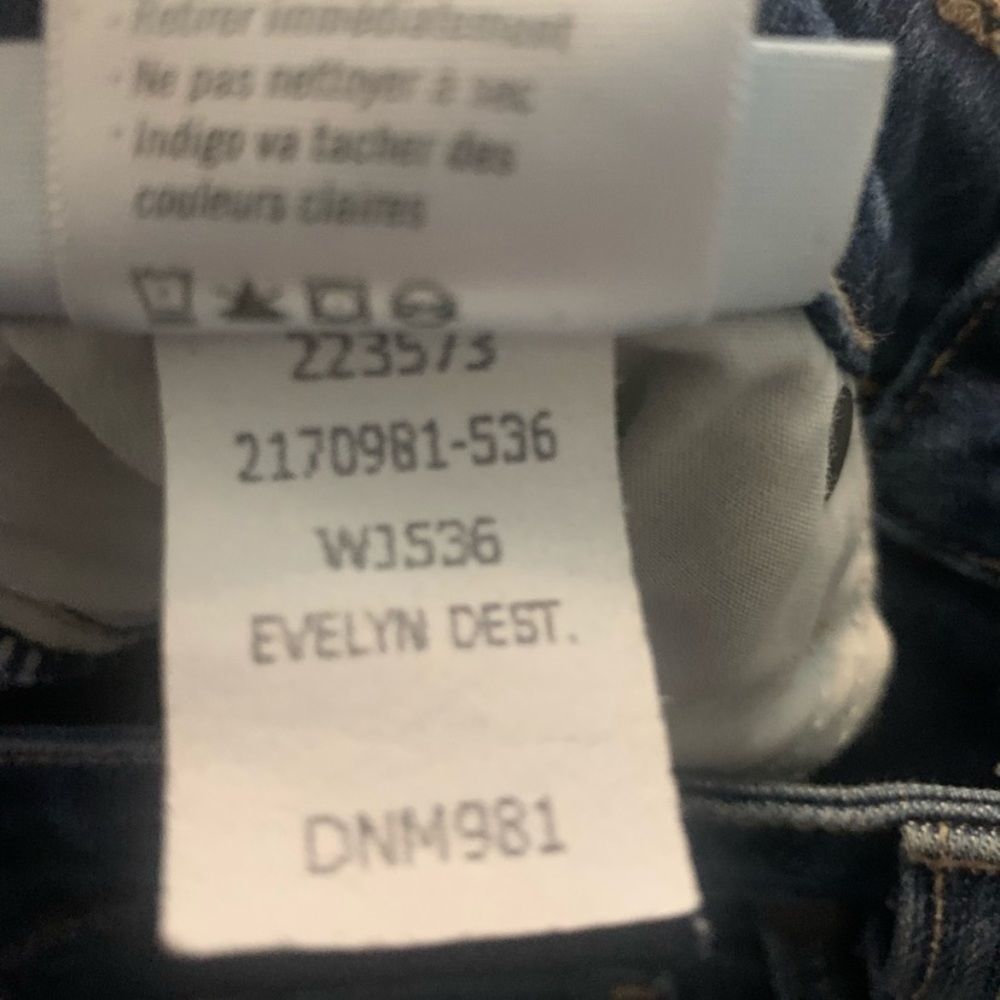 Paige Kylie Crop Evelyn Destructed Jeans - Picture 12 of 12